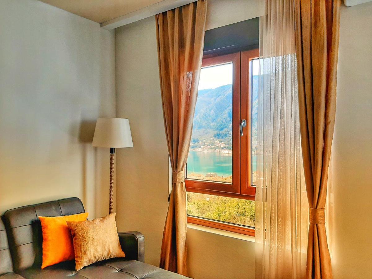 Apartments Panoramica Kotor Luaran gambar
